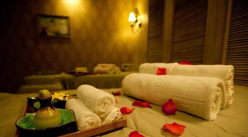 石家庄高端水疗spa会馆就这样带着清风月静抚慰了光阴悲喜